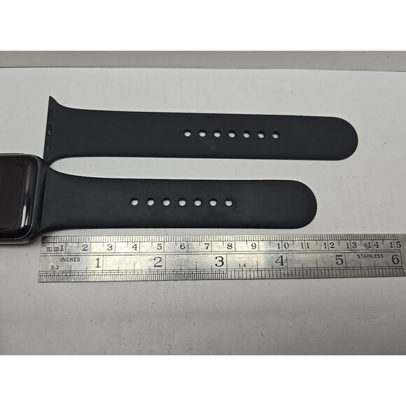 Apple Watch Series 3 42mm GPS Space Gray Aluminum Black Sport Band A1859 MTF32LL - Picture 11 of 15